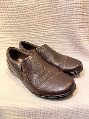 Clark’s dark brown leather zipper slip ons size 11 dressy casual comfort shoes-I